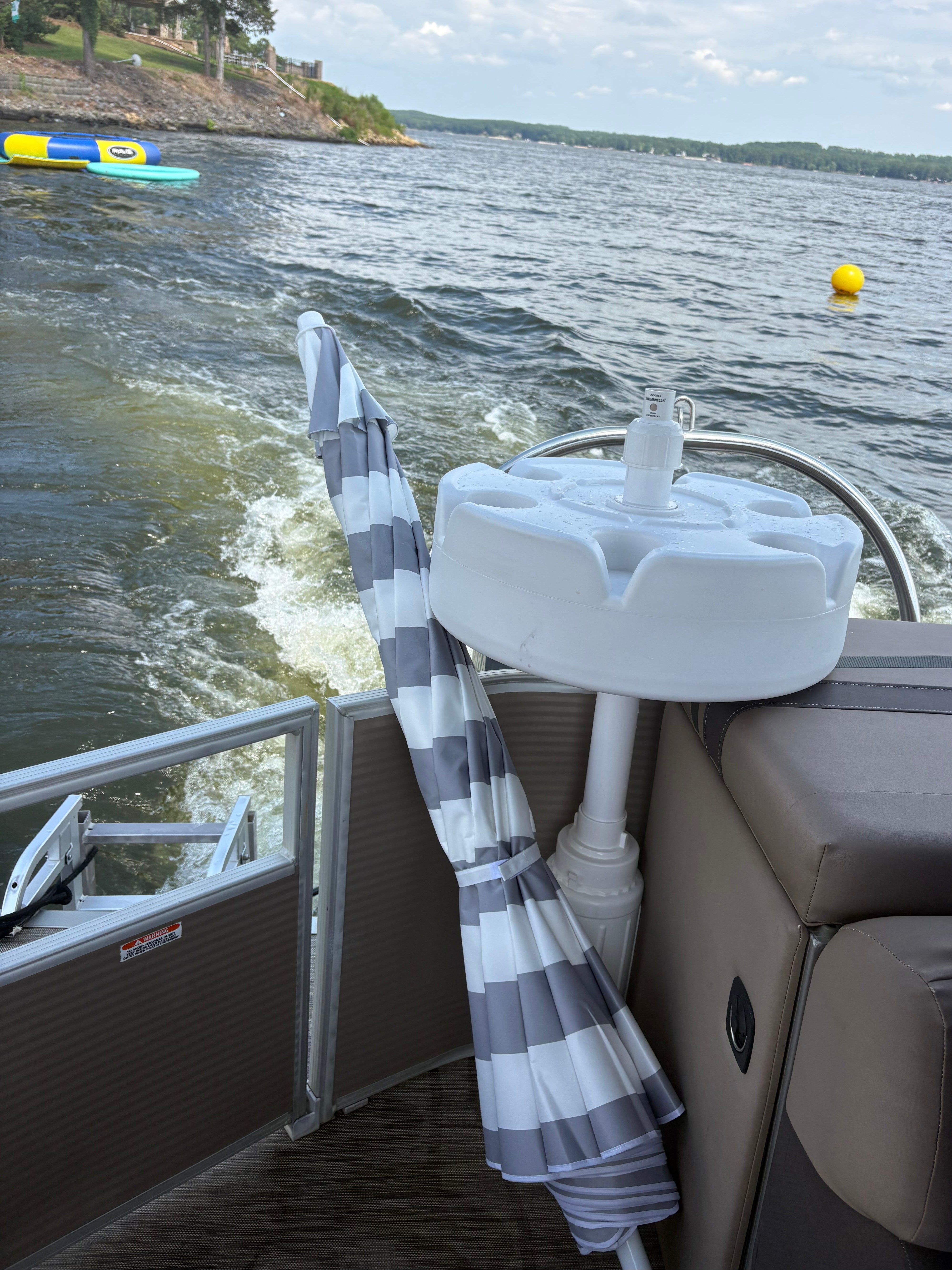 floating umbrella for pontoon boat